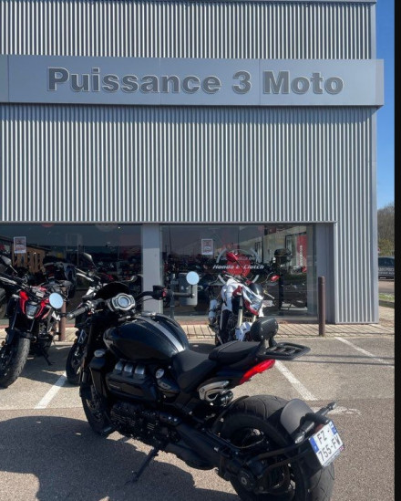 TRIUMPH ROCKET 3 GT - PONT-SAINTE-MARIE