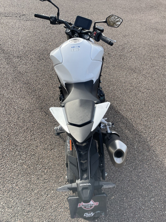 Hornet 1000 - PONT-SAINTE-MARIE