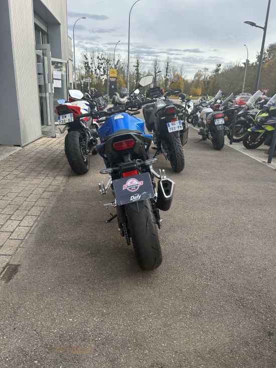 Hornet 750 - PONT-SAINTE-MARIE