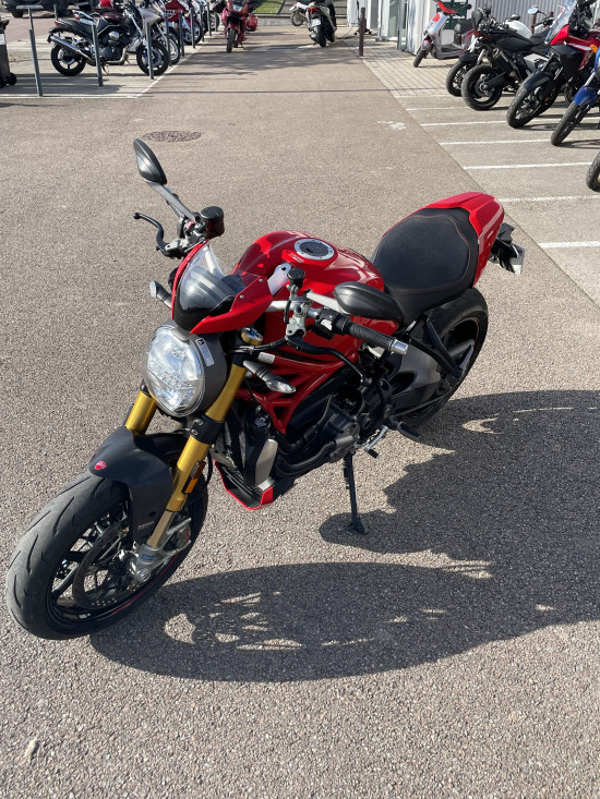 DUCATI  MONSTER 1200S - PONT-SAINTE-MARIE