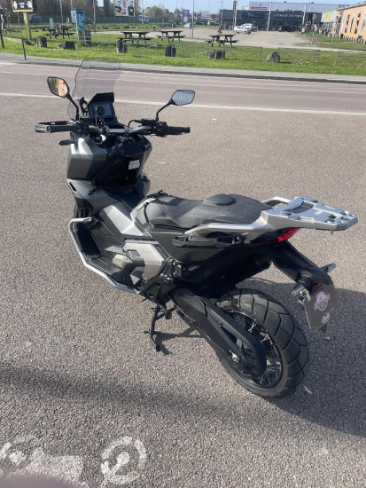 HONDA X-ADV 750 - PONT-SAINTE-MARIE